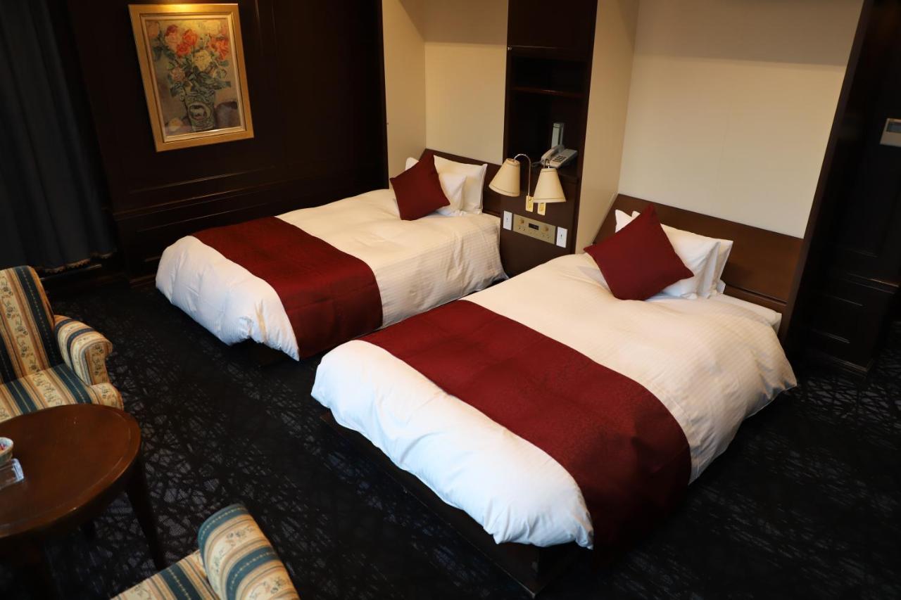 Hotel Sunlife Garden Hiratsuka Esterno foto