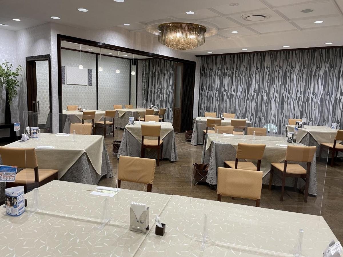 Hotel Sunlife Garden Hiratsuka Esterno foto